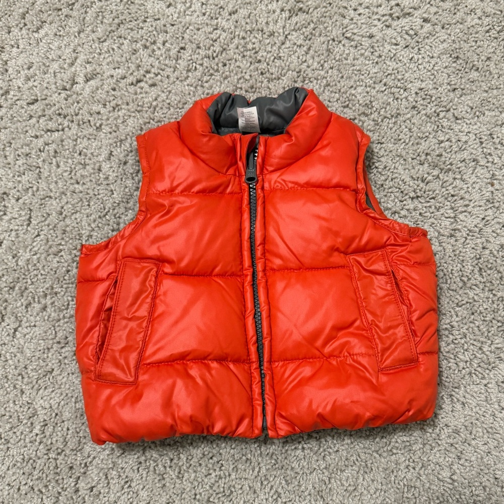Reversible Baby Gap vest: 0-6m